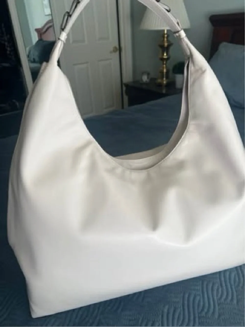 Elegant White Hobo Shoulder Bag - Contemporary Everyday Carry